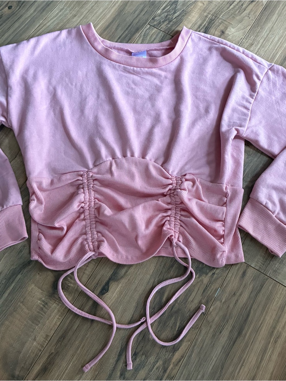 No Boundaries Pink Cinched Drawstring Crop Sweatshirt